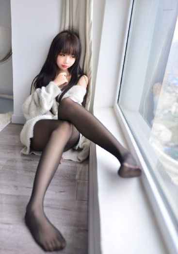 六月丁香婷婷色综合_720高清迅雷在线观看