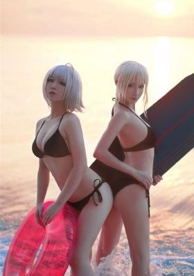 大屁股妇女流出白浆_国语版中文版